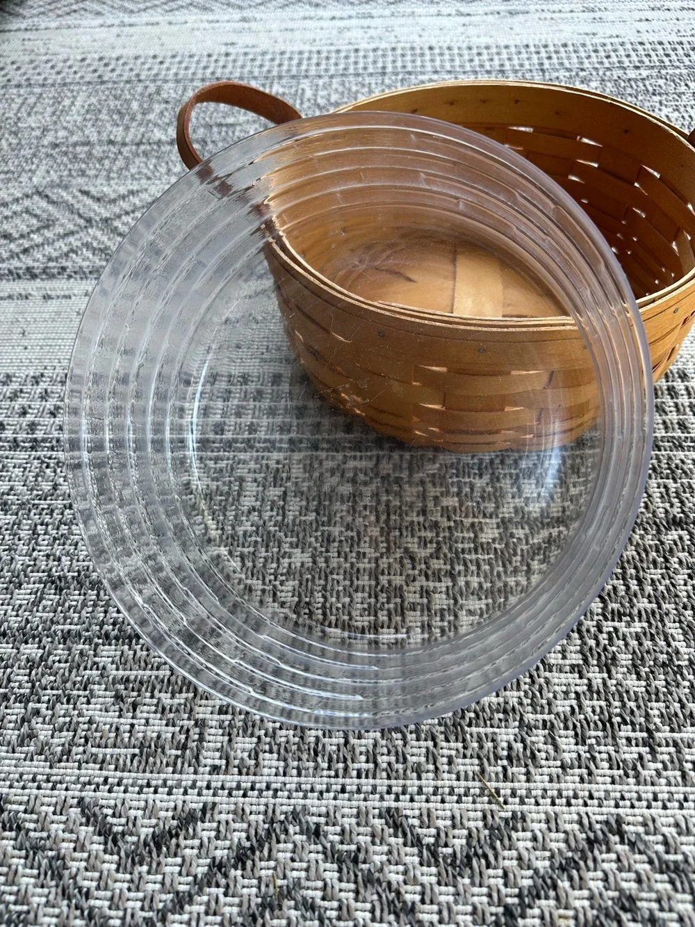 Longaberger Darning Basket (2001) with Liner and Protector
